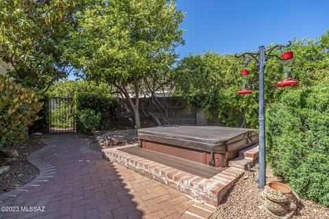 5216 N Spring Pointe Pl, Tucson, AZ 85749 photo 3