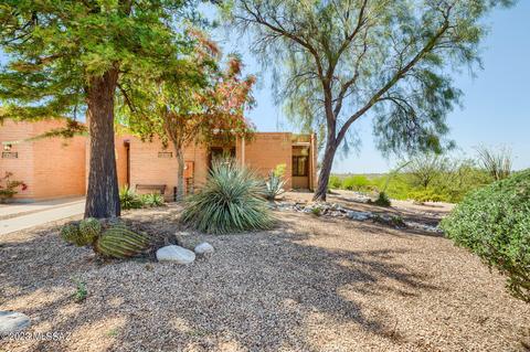 1755 W Dalehaven Cir, Tucson, AZ 85704
