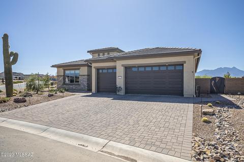 1474 E Claystone Dr, Green Valley, AZ 85614