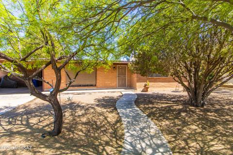 3556 N Christmas Pl, Tucson, AZ 85716