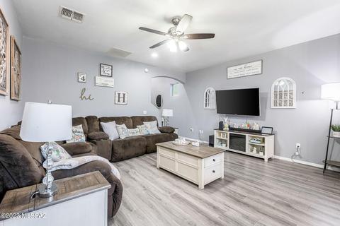 17021 S Painted Bluff Way, Vail, AZ 85641 photo 5