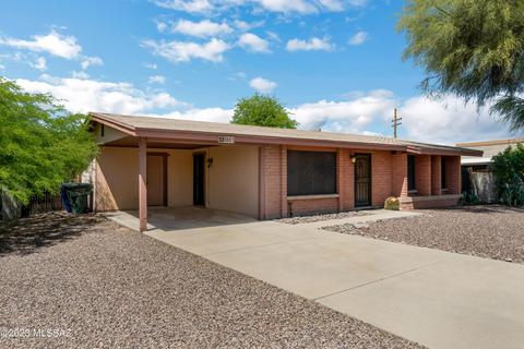 8601 E 4th St, Tucson, AZ 85710 photo 2