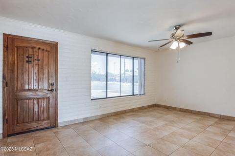 8601 E 4th St, Tucson, AZ 85710 photo 4