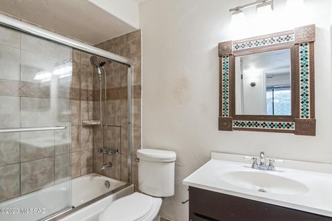 8601 E 4th St, Tucson, AZ 85710 photo 13