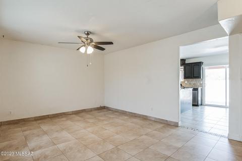 8601 E 4th St, Tucson, AZ 85710 photo 5