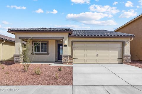 35076 S Iron Jaw Dr, Red Rock, AZ 85145