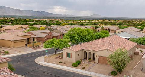 2485 W Dome Rock Dr, Green Valley, AZ 85622