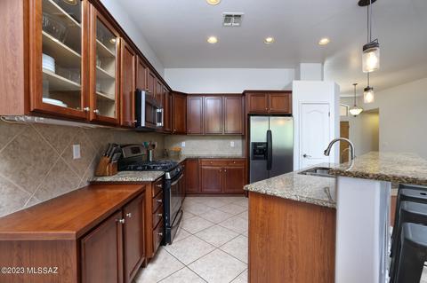 13683 E Aviara Pl, Vail, AZ 85641 photo 9