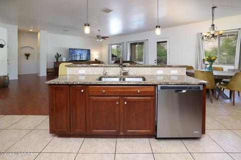 13683 E Aviara Pl, Vail, AZ 85641 photo 10