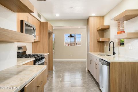 862 E Glenn St, Tucson, AZ 85719 photo 3