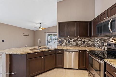 2155 E Tabular Pl, Oro Valley, AZ 85755 photo 12