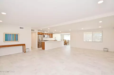 6826 E David Dr, Tucson, AZ 85730