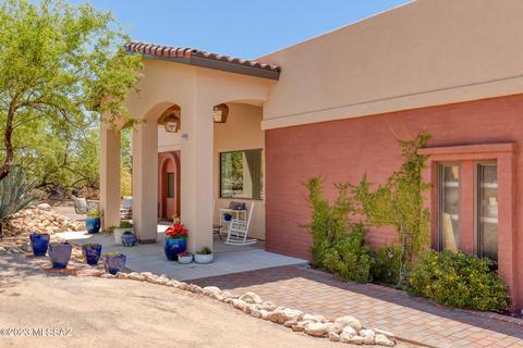 6655 N Donna Beatrix Cir N, Tucson, AZ 85718