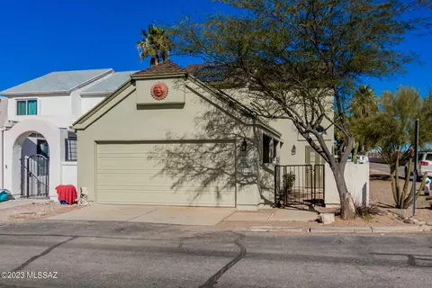2910 W Via Principia, Tucson, AZ 85742
