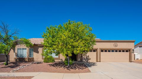 7402 S Olinga Ave, Tucson, AZ 85747