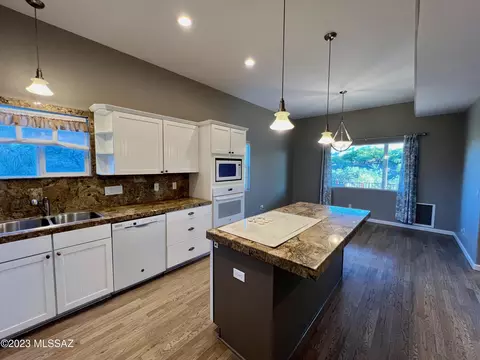 2530 E Skywatchers Dr, Vail, AZ 85641 photo 13