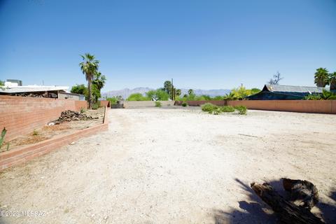 3663 E 5th St #1, Tucson, AZ 85716