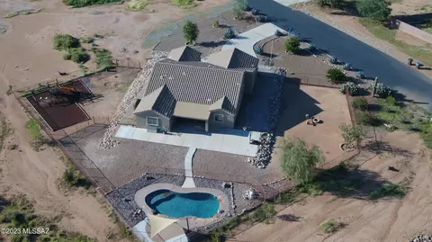 17800 S Deer Lodge Ct, Sahuarita, AZ 85629