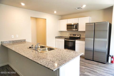 359 S Juniper, Benson, AZ 85602 photo 4