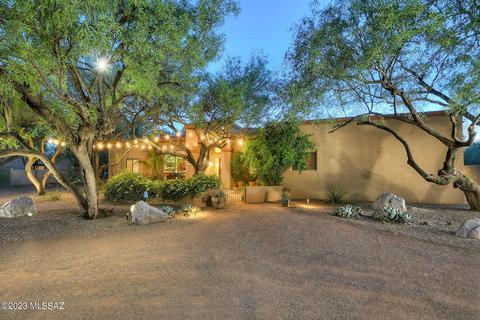 2021 N Forty Niner Dr, Tucson, AZ 85749