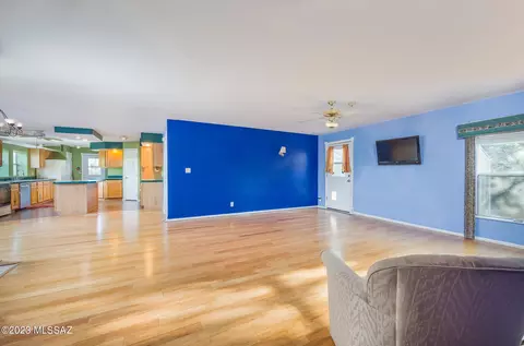 13575 E Kahlua Rd, Vail, AZ 85641 photo 2
