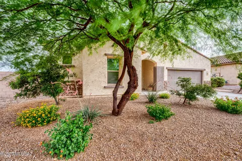 5869 W Yuma Mine Cir, Tucson, AZ 85743