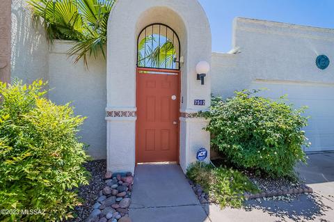 7512 E Shore Dr, Tucson, AZ 85715