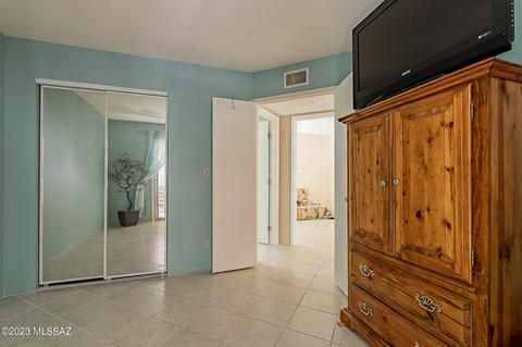 7512 E Shore Dr, Tucson, AZ 85715 photo 25