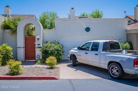 7512 E Shore Dr, Tucson, AZ 85715 photo 3