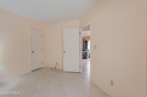 7512 E Shore Dr, Tucson, AZ 85715 photo 28