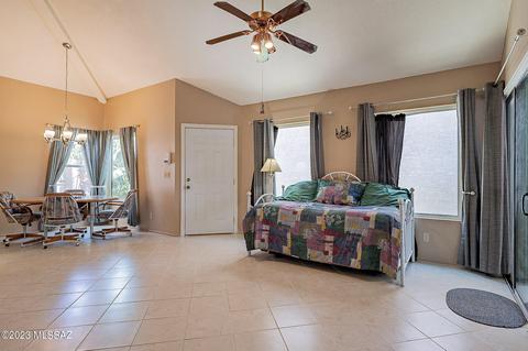 7512 E Shore Dr, Tucson, AZ 85715 photo 7