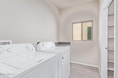 132 E Stone Ct, Tucson, AZ 85705 photo 15