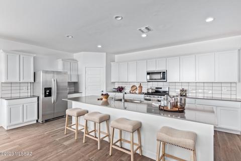 655 W Wilkinson St W, Vail, AZ 85641 photo 6