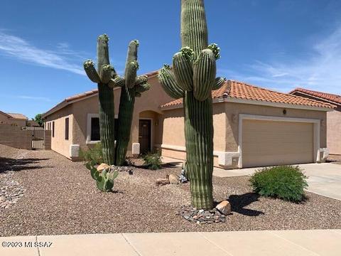 165 E Placita De Aretes, Green Valley, AZ 85614