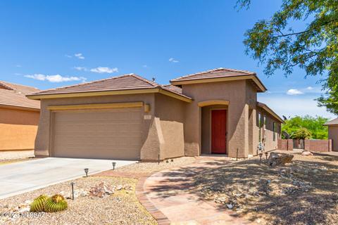 572 N Eakins Trl, Green Valley, AZ 85614