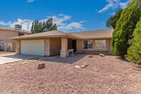 7572 S Camino Escarpado, Tucson, AZ 85746
