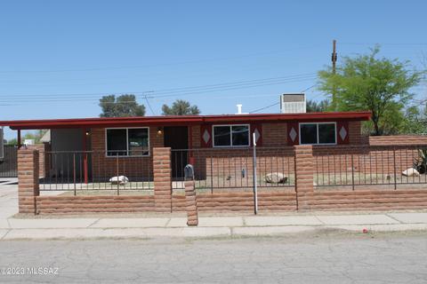 8417 E Fond Du Lac Dr, Tucson, AZ 85730