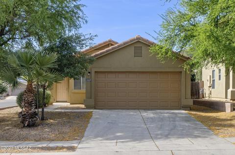743 W Emerald Key Dr, Green Valley, AZ 85614