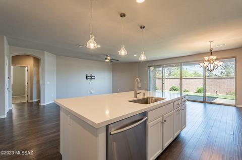 8977 E Wright School Loop, Tucson, AZ 85715 photo 8