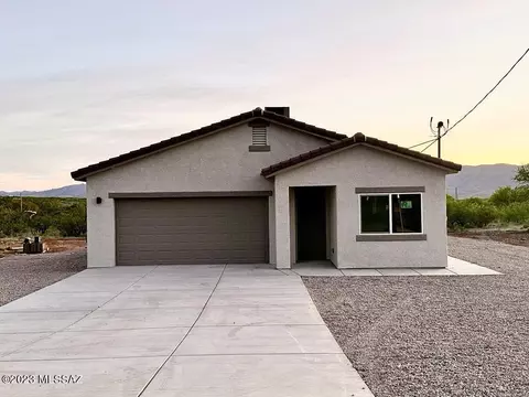 326 Peru Ct, Rio Rico, AZ 85648