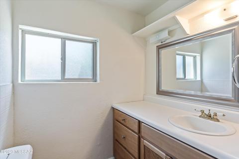 902 E Prince Rd, Tucson, AZ 85719 photo 29