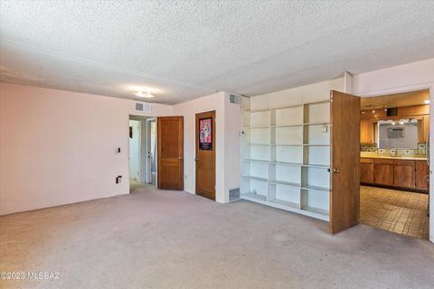 902 E Prince Rd, Tucson, AZ 85719 photo 7