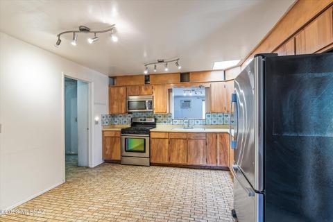 902 E Prince Rd, Tucson, AZ 85719 photo 21