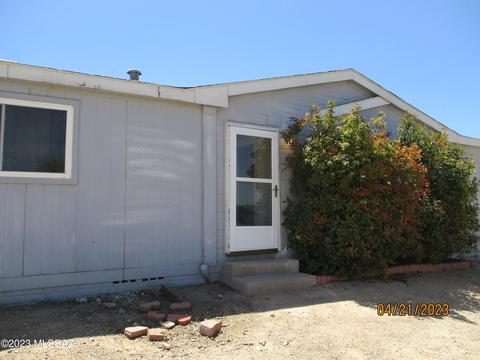 5844 E Farmridge Dr, Tucson, AZ 85756