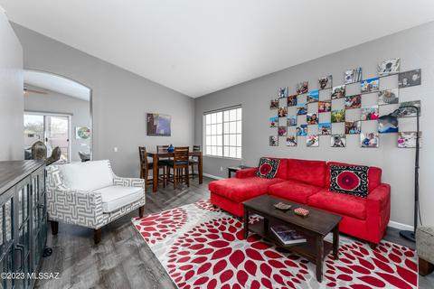 413 E Heatherglenn Pl, Oro Valley, AZ 85755