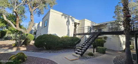 8450 E Old Spanish Trl #211, Tucson, AZ 85710