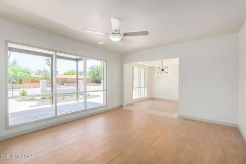5609 E 20th St, Tucson, AZ 85711 photo 4