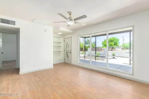 5609 E 20th St, Tucson, AZ 85711 photo 5