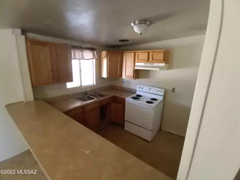 7202 E Sylvane Dr, Tucson, AZ 85710 photo 14