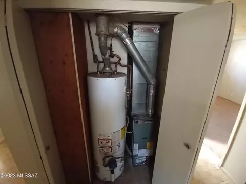 7202 E Sylvane Dr, Tucson, AZ 85710 photo 16